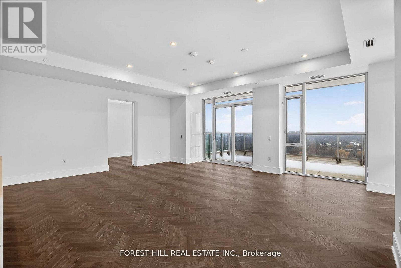 Lph22 - 399 Royal Orchard Boulevard, Markham, Ontario L3T 0H3 - Photo 4 - N13646080