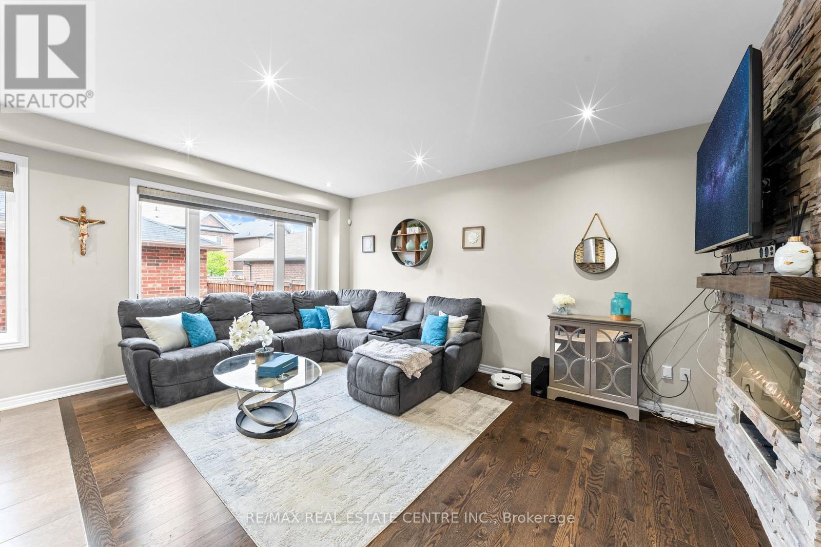 244 Moody Drive, Vaughan, Ontario  L4H 3Z6 - Photo 12 - N13646100