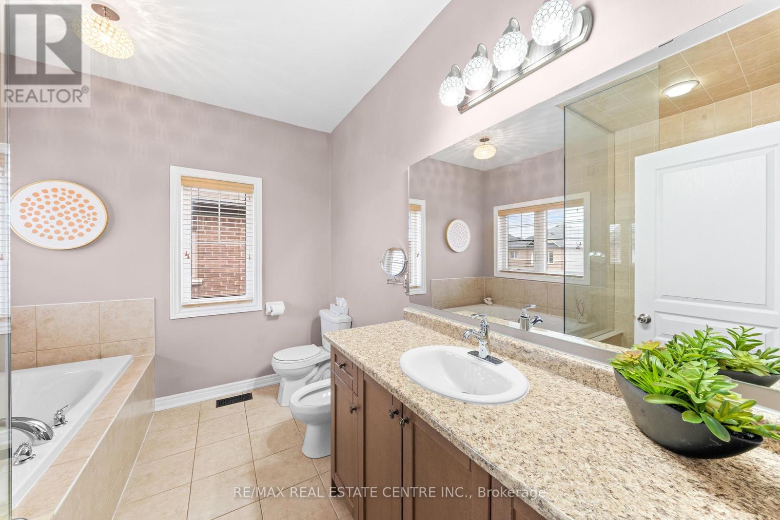 244 Moody Drive, Vaughan, Ontario  L4H 3Z6 - Photo 31 - N13646100