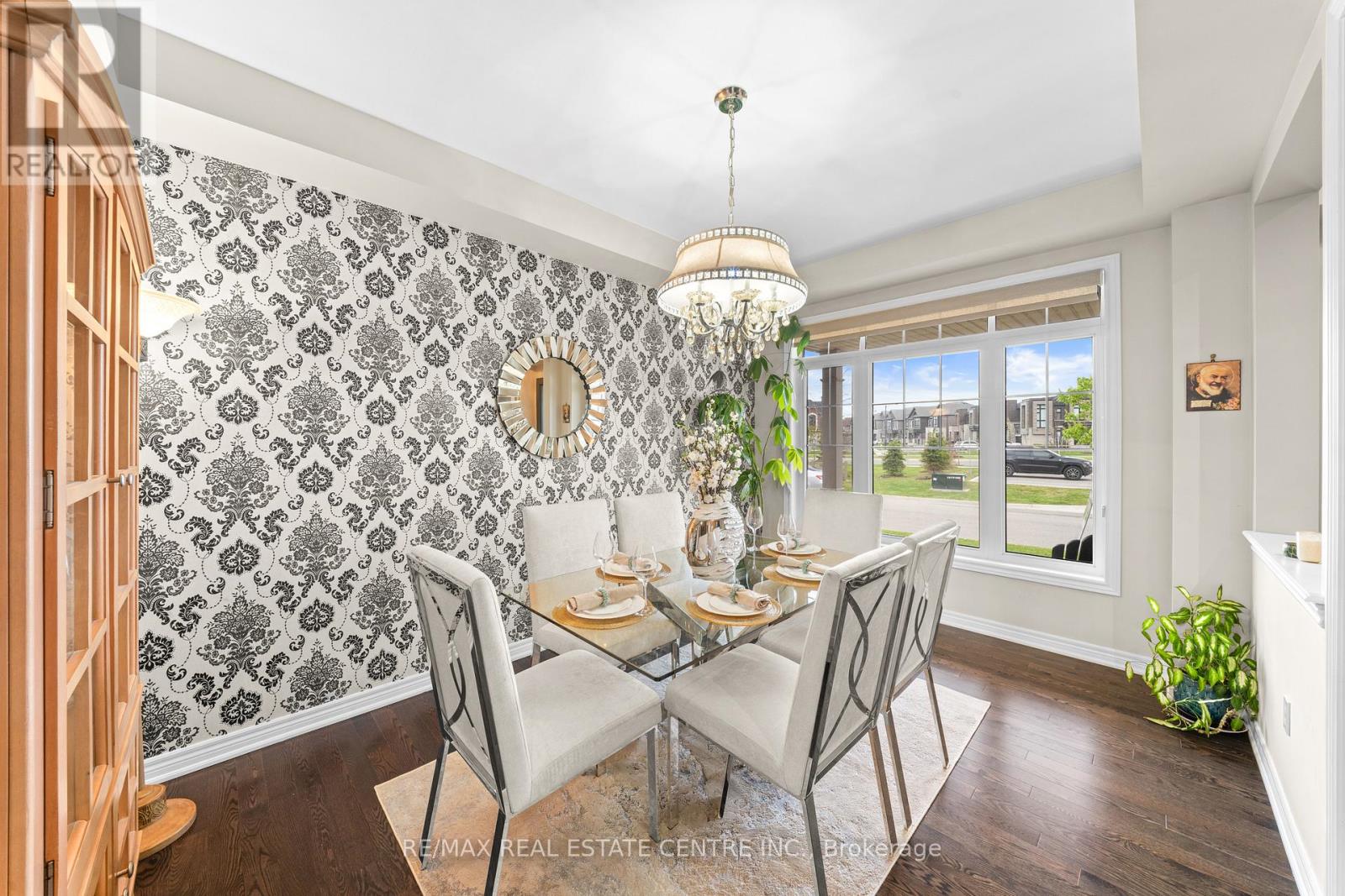 244 Moody Drive, Vaughan, Ontario  L4H 3Z6 - Photo 8 - N13646100