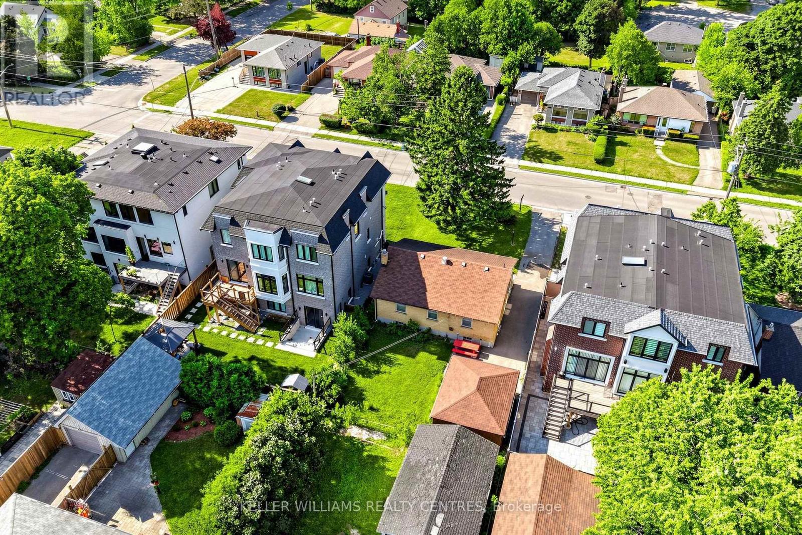 302 Palmer Avenue, Richmond Hill, Ontario  L4C 1P3 - Photo 28 - N13646110