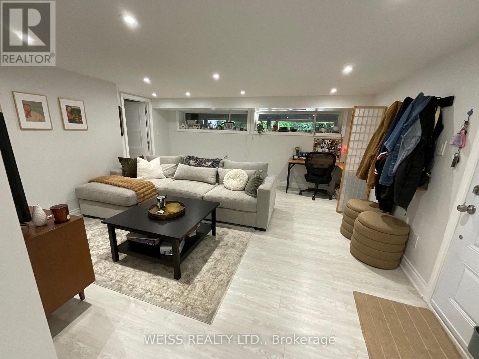 B - 55 Addington Avenue, Toronto, Ontario  M2N 2L1 - Photo 9 - C13638766
