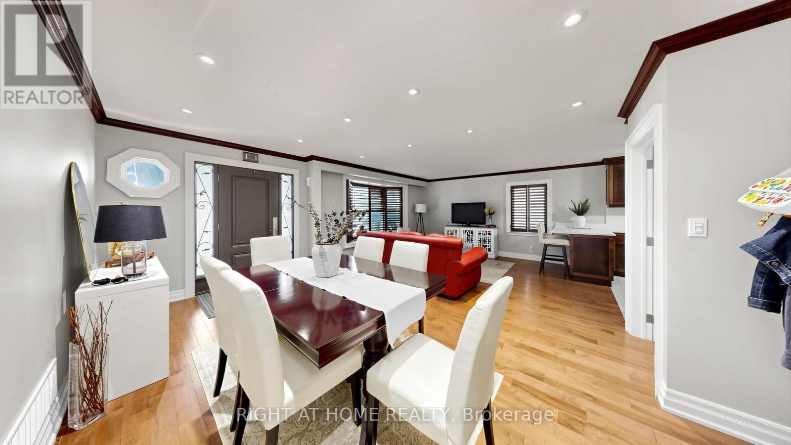 87 Riverdale Drive, Toronto, Ontario  M9V 2T8 - Photo 13 - W13645946