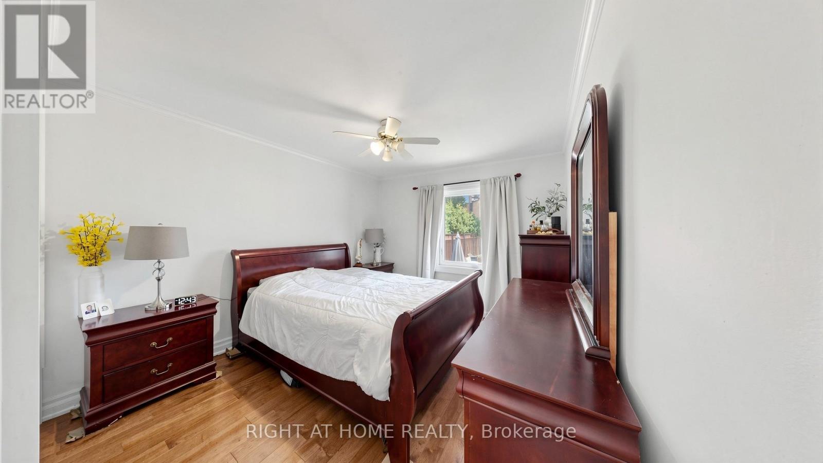 87 Riverdale Drive, Toronto, Ontario  M9V 2T8 - Photo 18 - W13645946
