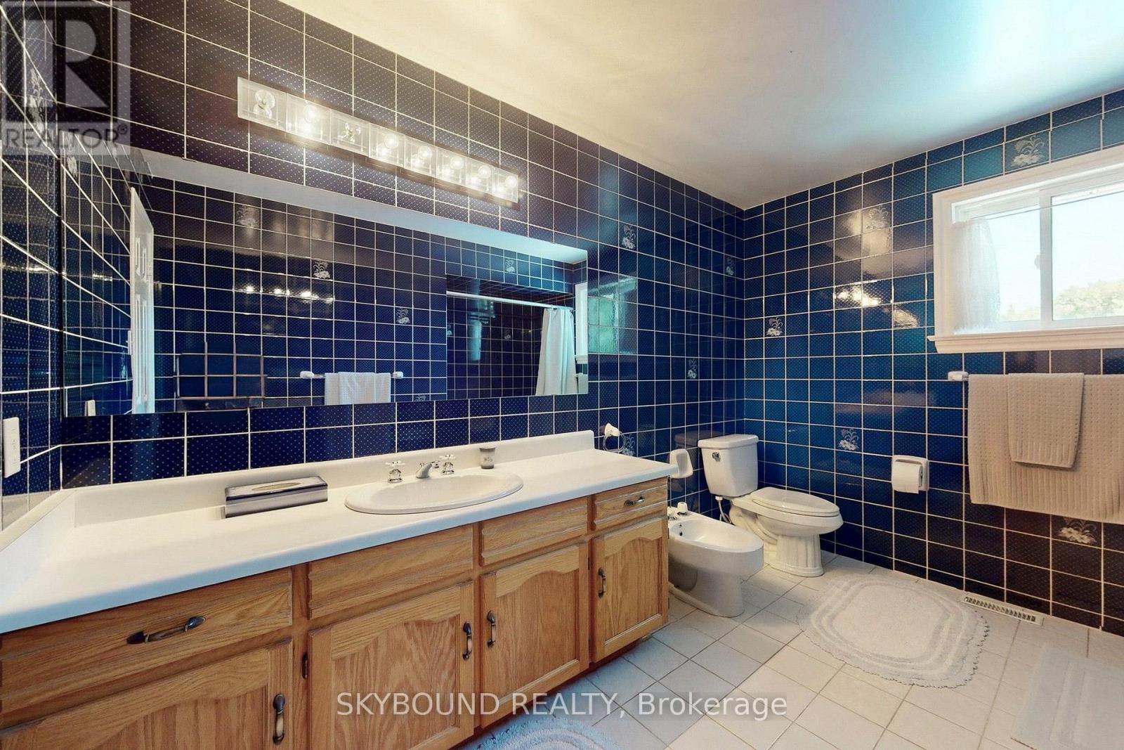 1944 Aldermead Road, Mississauga, Ontario  L5M 3A1 - Photo 31 - W13645994