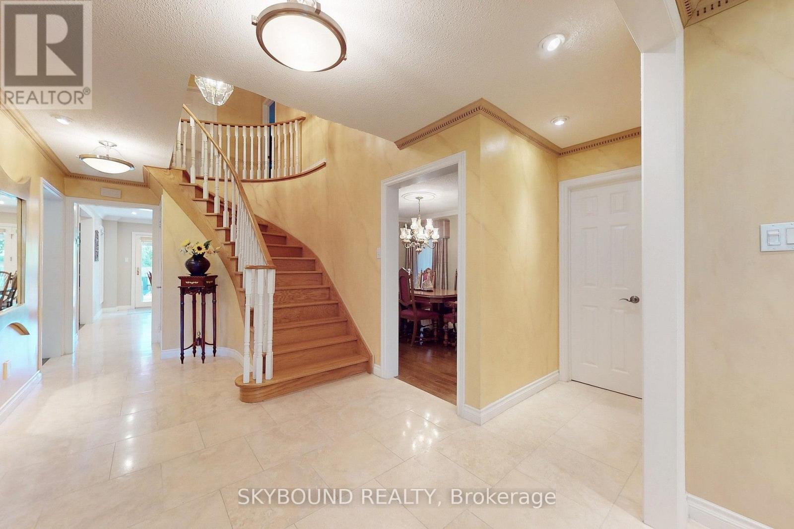 1944 Aldermead Road, Mississauga, Ontario  L5M 3A1 - Photo 6 - W13645994