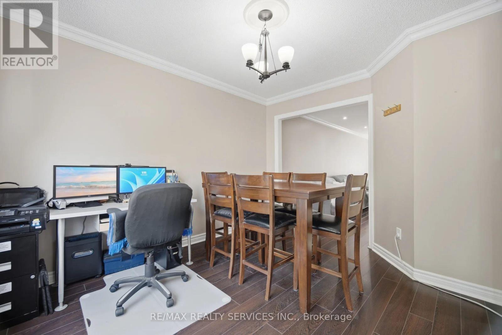 10 Hartnell Square, Brampton, Ontario  L6S 5W7 - Photo 11 - W13646090