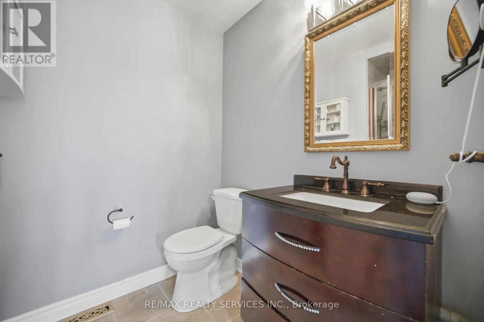 10 Hartnell Square, Brampton, Ontario  L6S 5W7 - Photo 17 - W13646090