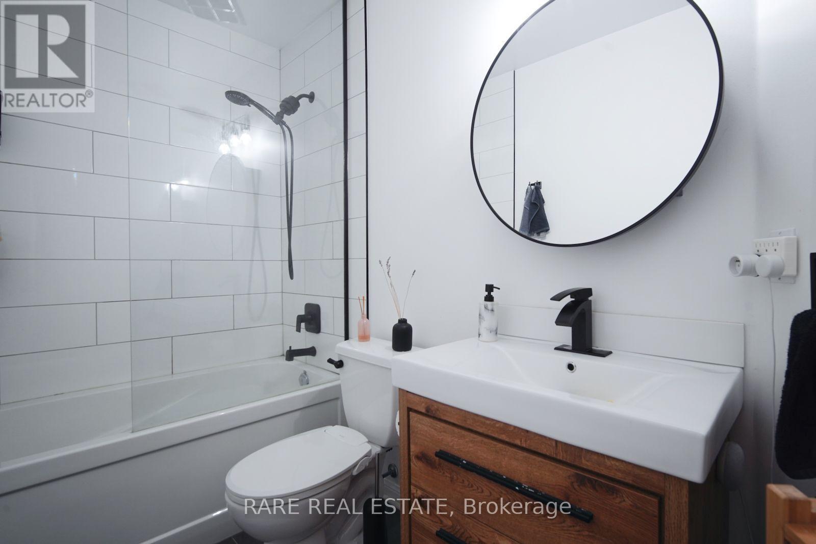 220 - 50 Joe Shuster Way, Toronto, Ontario  M6K 1Y8 - Photo 13 - W13646108