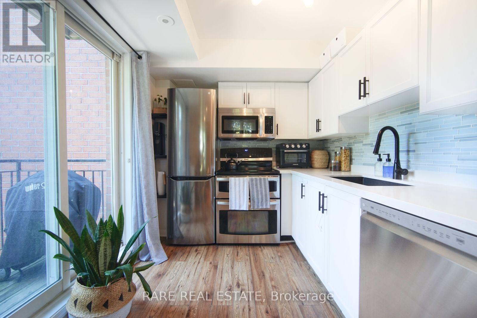 220 - 50 Joe Shuster Way, Toronto, Ontario  M6K 1Y8 - Photo 8 - W13646108