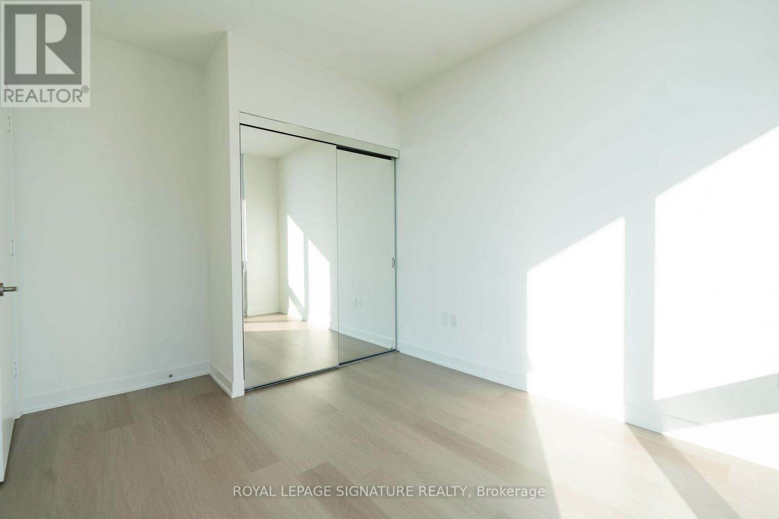 4312 - 448 Burnhamthorpe Road W, Mississauga, Ontario  L5B 0R4 - Photo 11 - W13646114