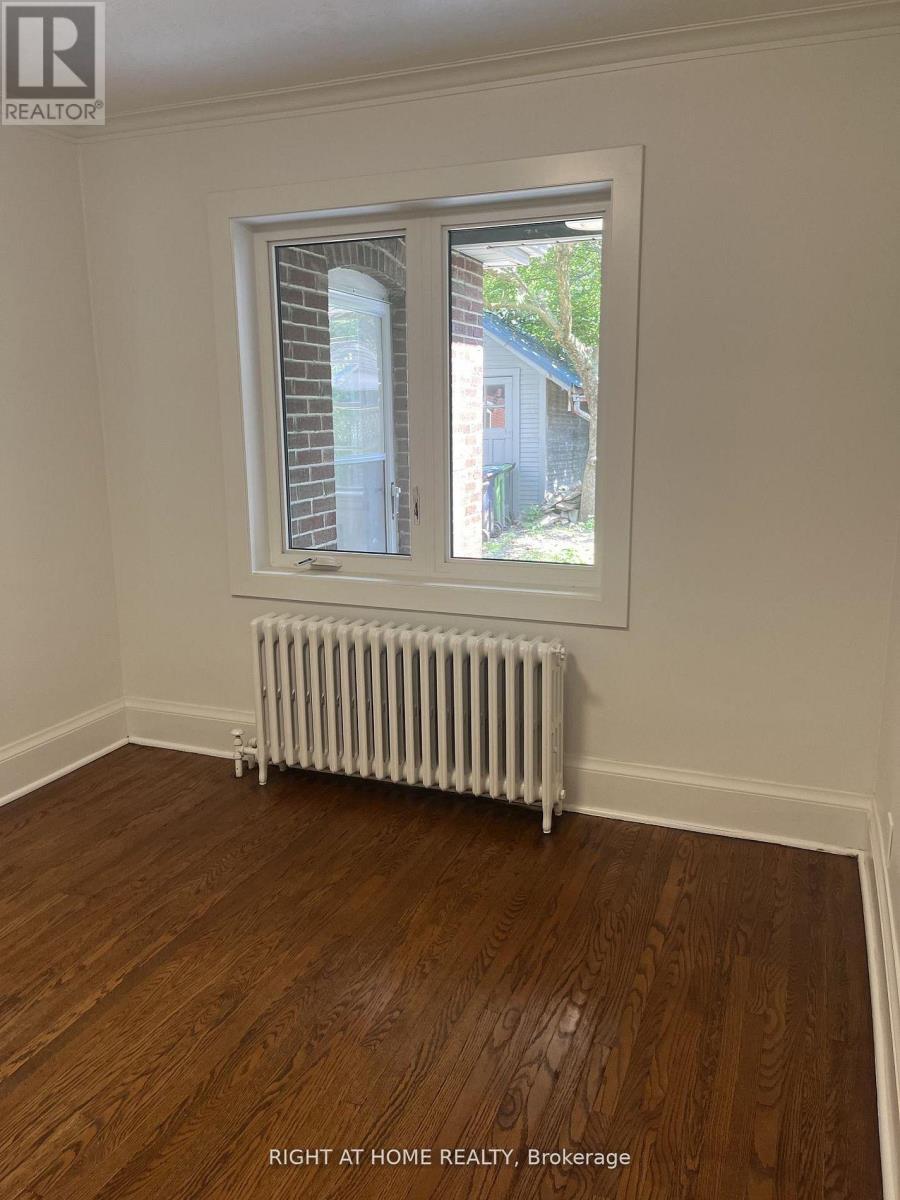 55 Beresford Avenue, Toronto, Ontario  M6S 3C2 - Photo 3 - W13646142