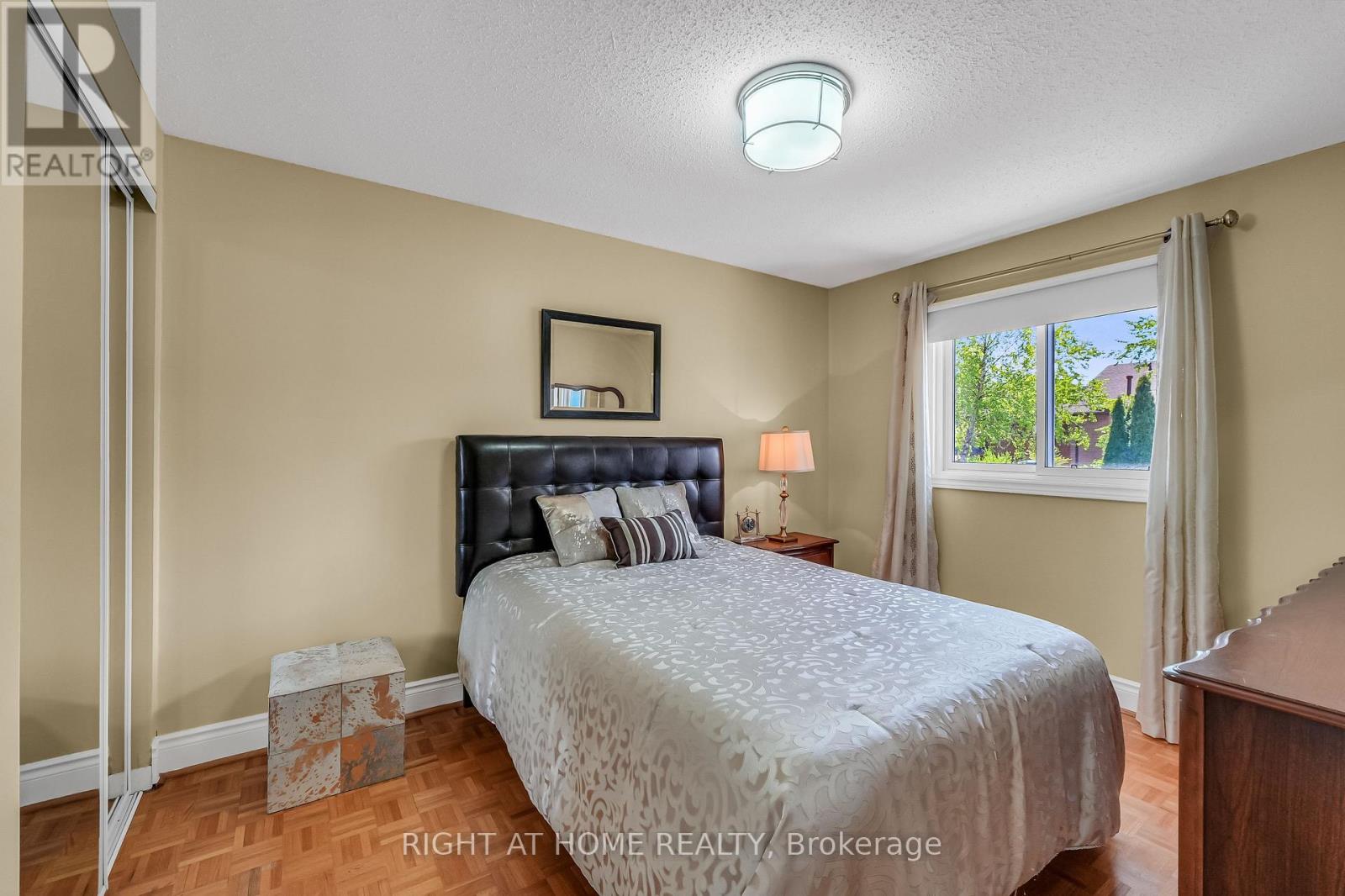 4516 Donegal Drive, Mississauga, Ontario  L5M 4G9 - Photo 25 - W13646186