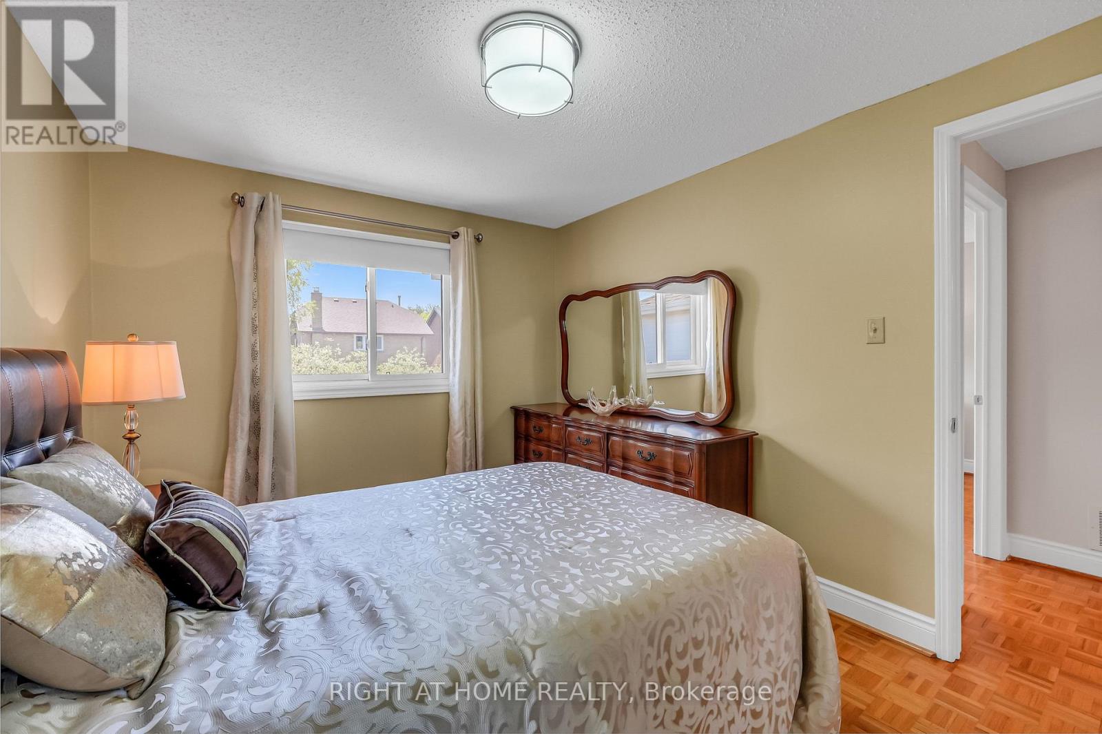 4516 Donegal Drive, Mississauga, Ontario  L5M 4G9 - Photo 26 - W13646186