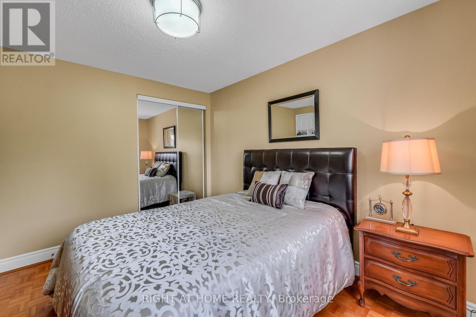 4516 Donegal Drive, Mississauga, Ontario  L5M 4G9 - Photo 27 - W13646186