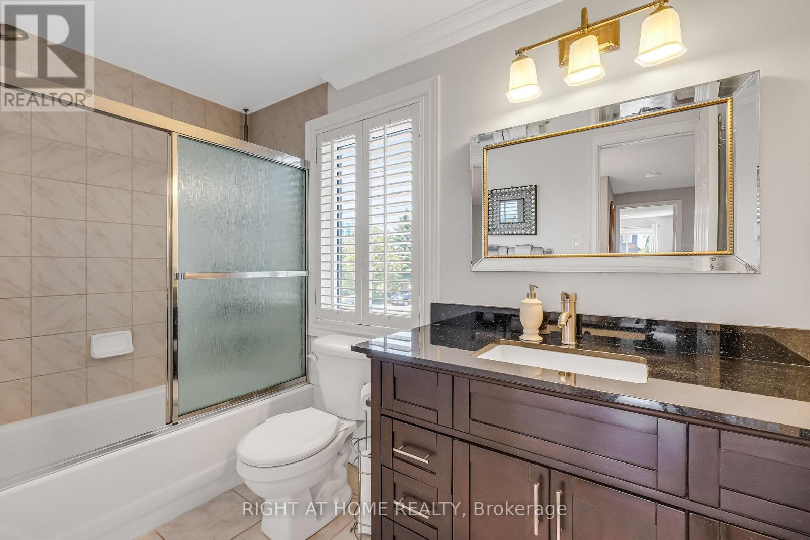 4516 Donegal Drive, Mississauga, Ontario  L5M 4G9 - Photo 31 - W13646186