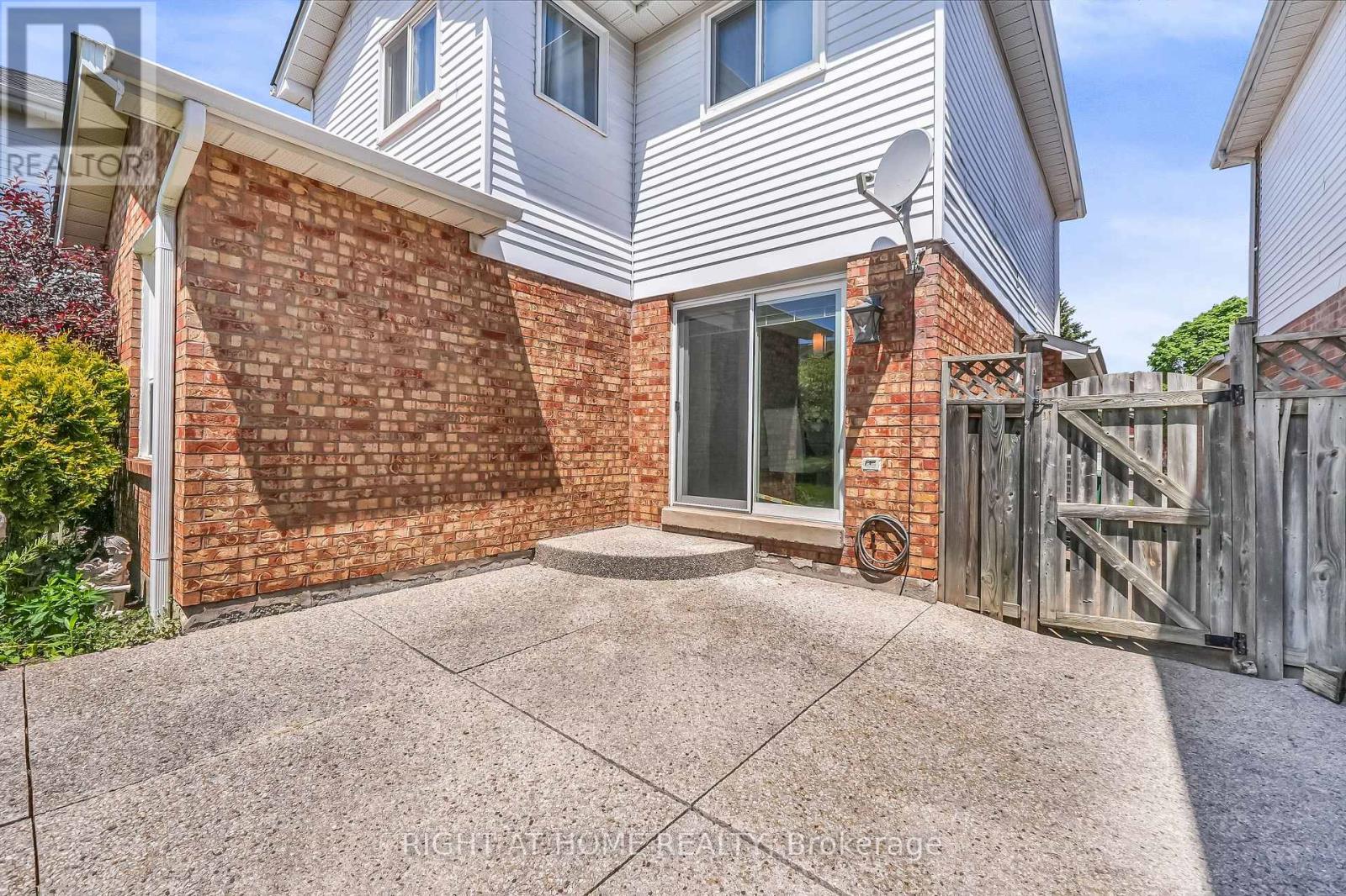 4516 Donegal Drive, Mississauga, Ontario  L5M 4G9 - Photo 40 - W13646186