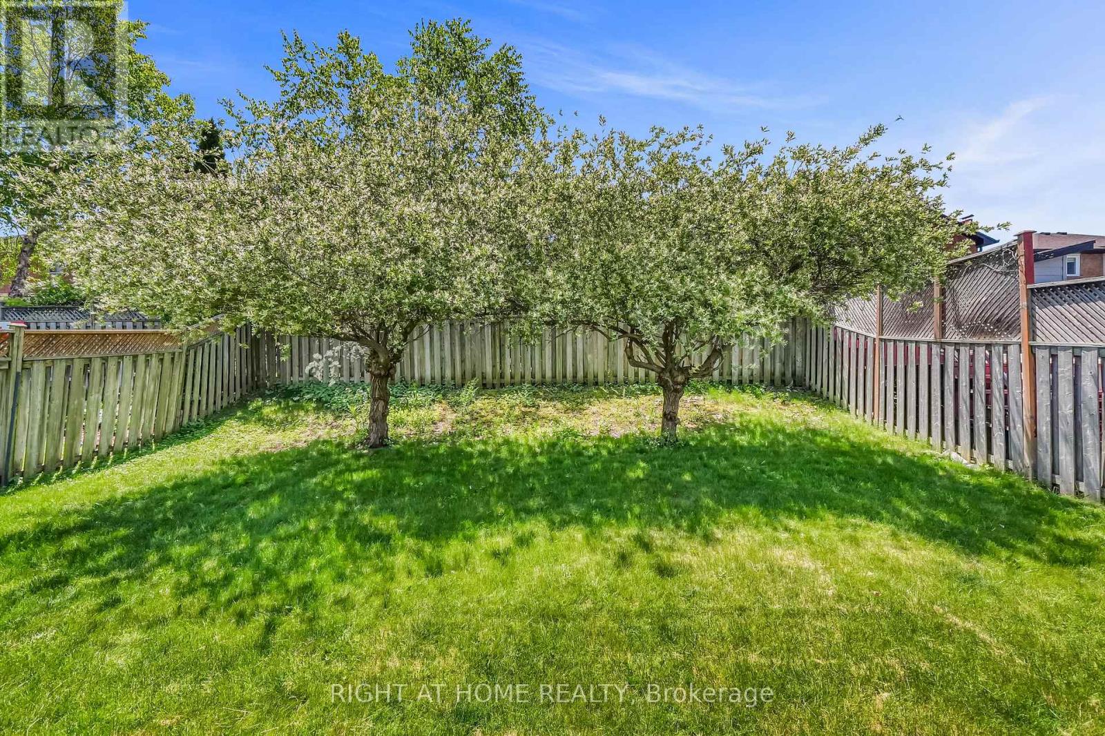 4516 Donegal Drive, Mississauga, Ontario  L5M 4G9 - Photo 46 - W13646186