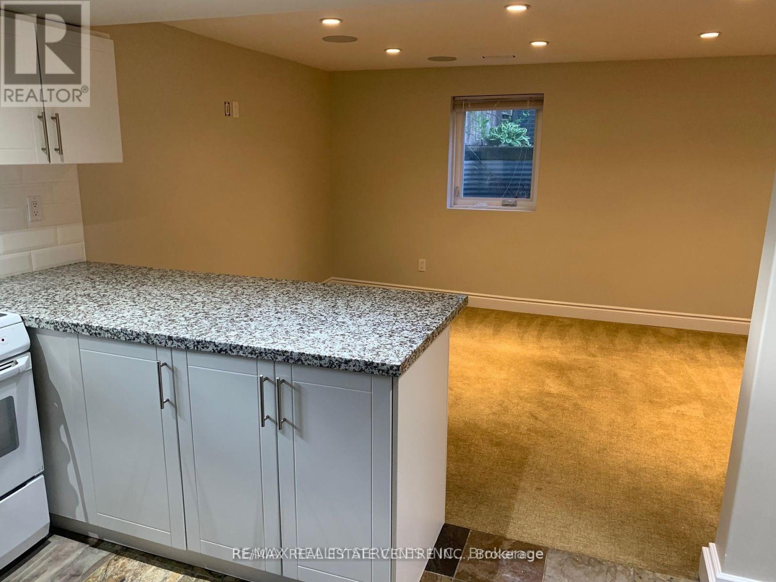 Lower - 166 Bartley Bull Parkway, Brampton, Ontario  L6W 2K3 - Photo 5 - W13646194