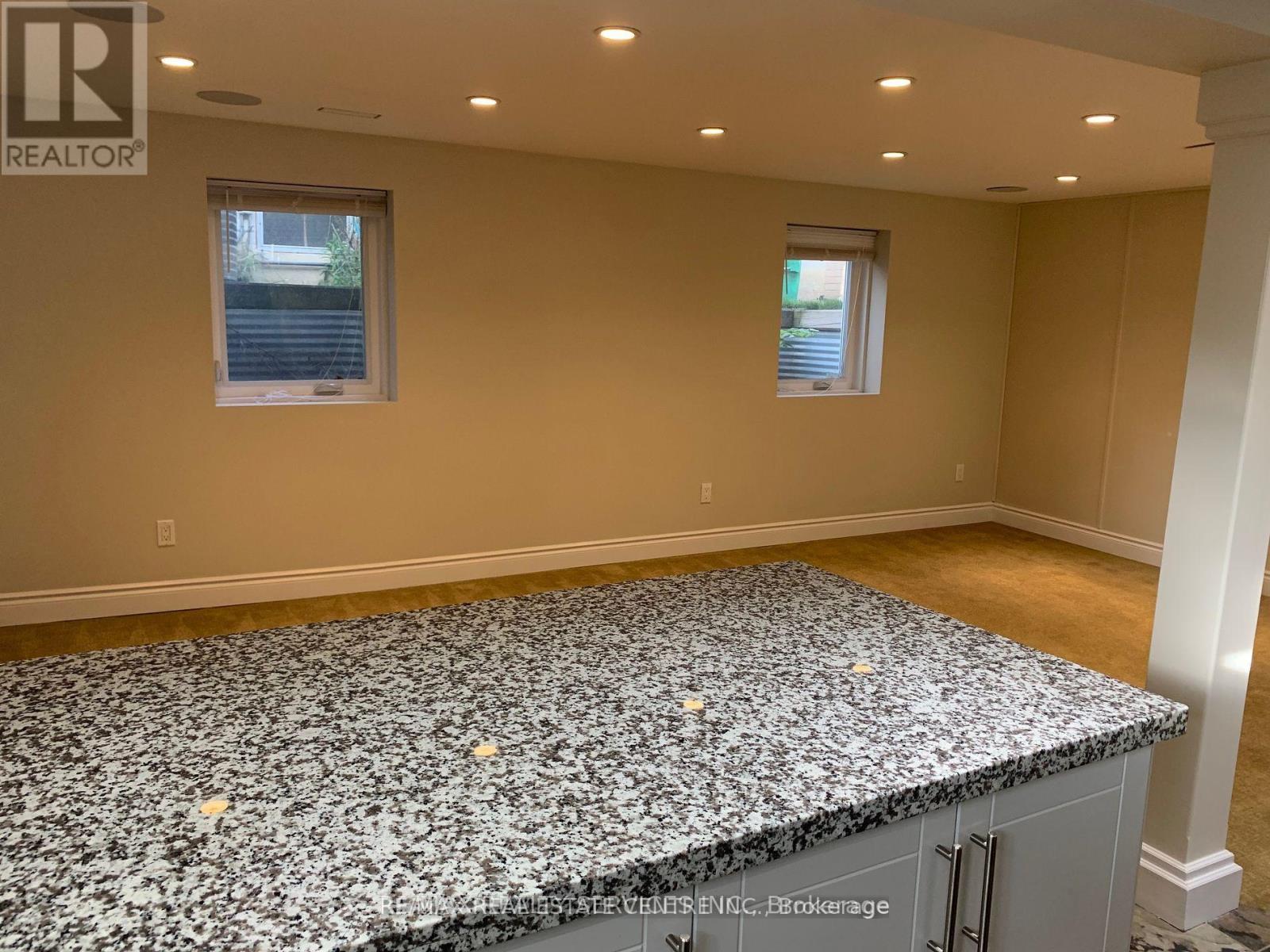 Lower - 166 Bartley Bull Parkway, Brampton, Ontario  L6W 2K3 - Photo 6 - W13646194
