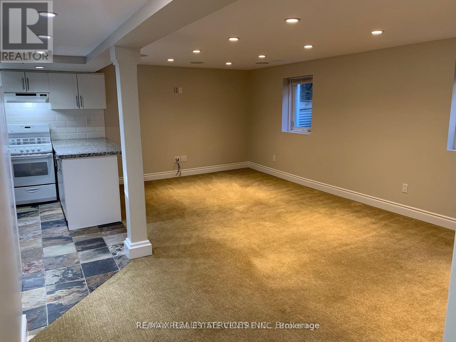 Lower - 166 Bartley Bull Parkway, Brampton, Ontario  L6W 2K3 - Photo 7 - W13646194