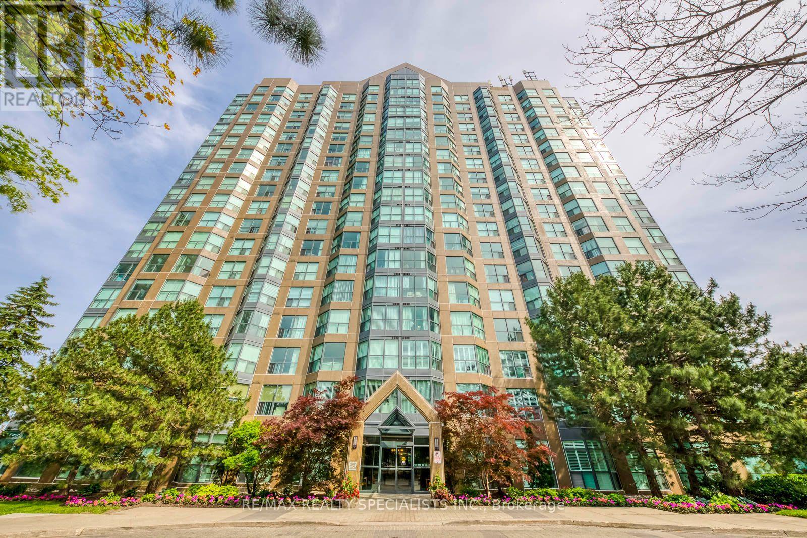 1112 - 2177 BURNHAMTHORPE ROAD, Mississauga, Ontario