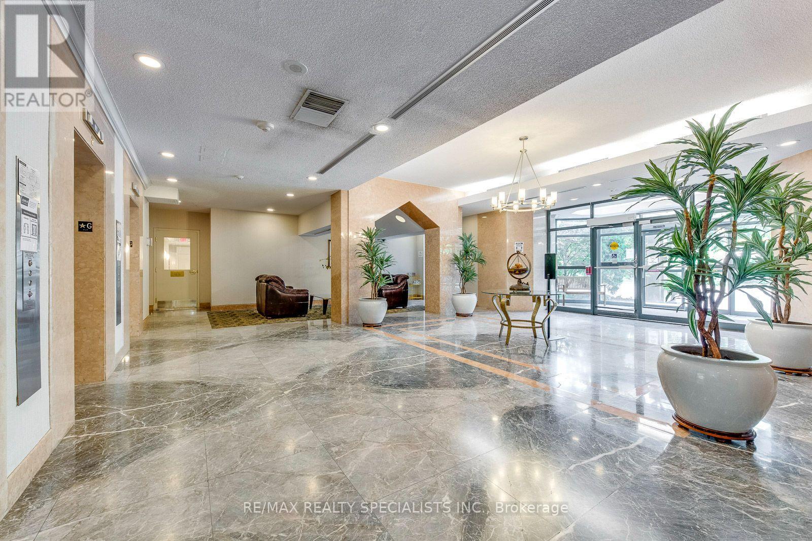 1112 - 2177 Burnhamthorpe Road, Mississauga, Ontario  L5L 5P9 - Photo 6 - W13646208