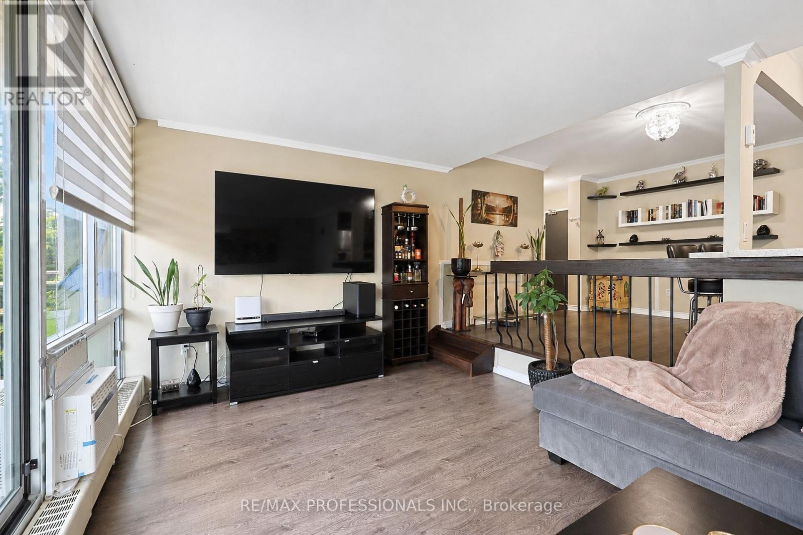 209 - 31 Four Winds Drive, Toronto, Ontario  M3J 1K9 - Photo 14 - W13646216