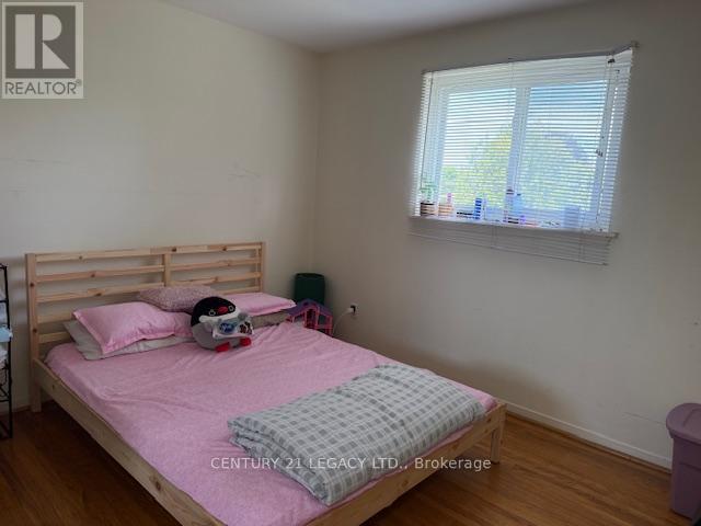 (Upper) - 25 Edenborough Drive, Brampton, Ontario  L6T 3A2 - Photo 12 - W13646226