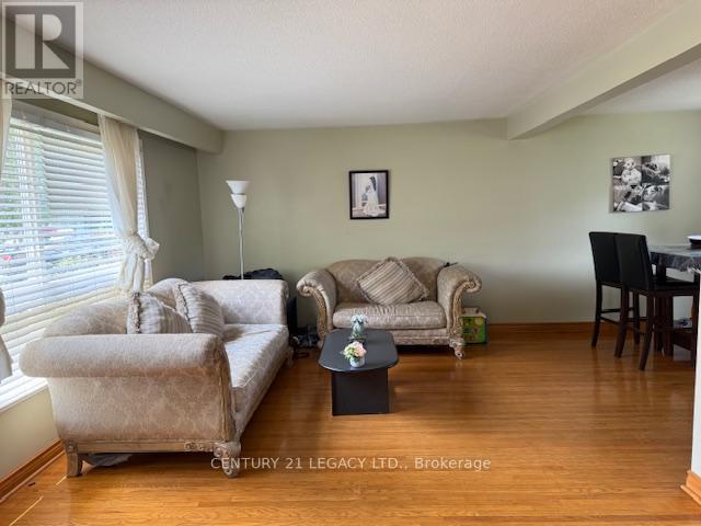(Upper) - 25 Edenborough Drive, Brampton, Ontario  L6T 3A2 - Photo 14 - W13646226