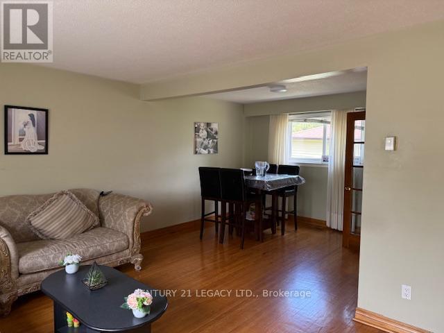 (Upper) - 25 Edenborough Drive, Brampton, Ontario  L6T 3A2 - Photo 16 - W13646226