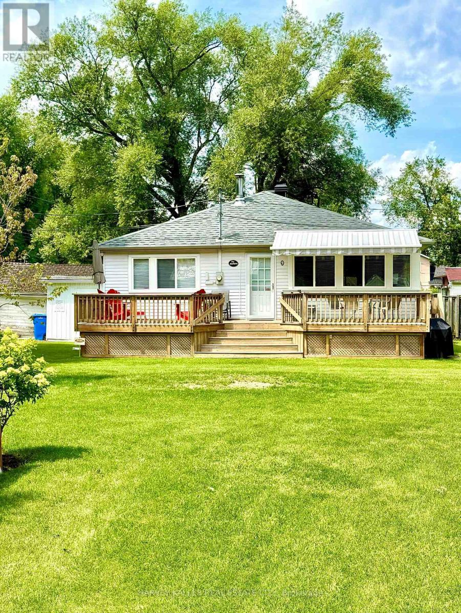 9 - 1139 CLAVER AVENUE, Innisfil, Ontario