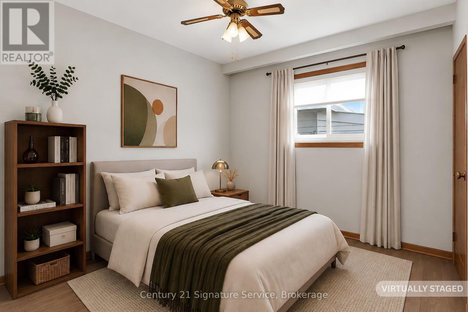 524 Silverthorn Avenue, Toronto, Ontario  M6M 3H7 - Photo 16 - W13623088
