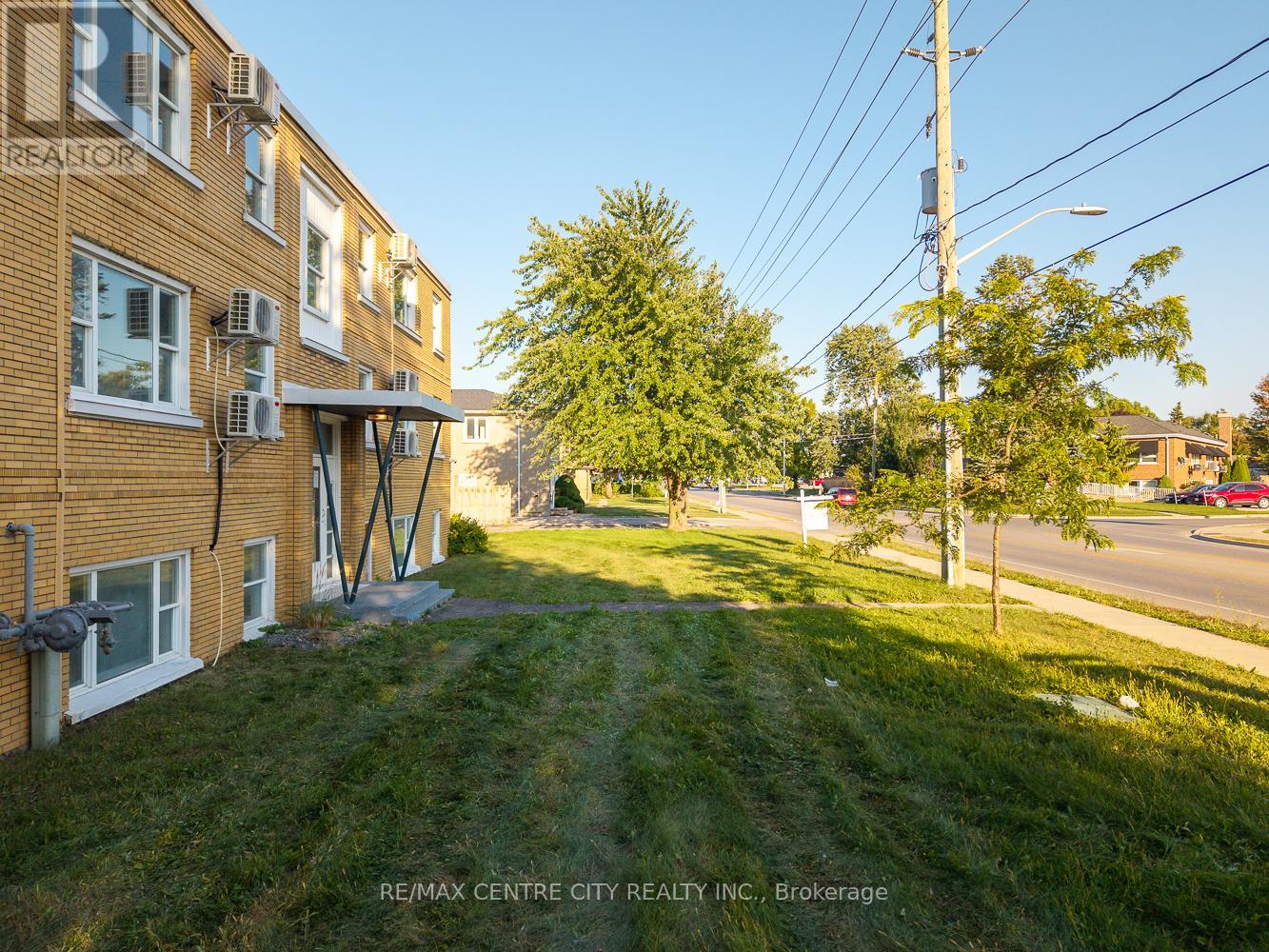 5 - 232 Elm Street, St. Thomas, Ontario  N5R 1J5 - Photo 25 - X12533892