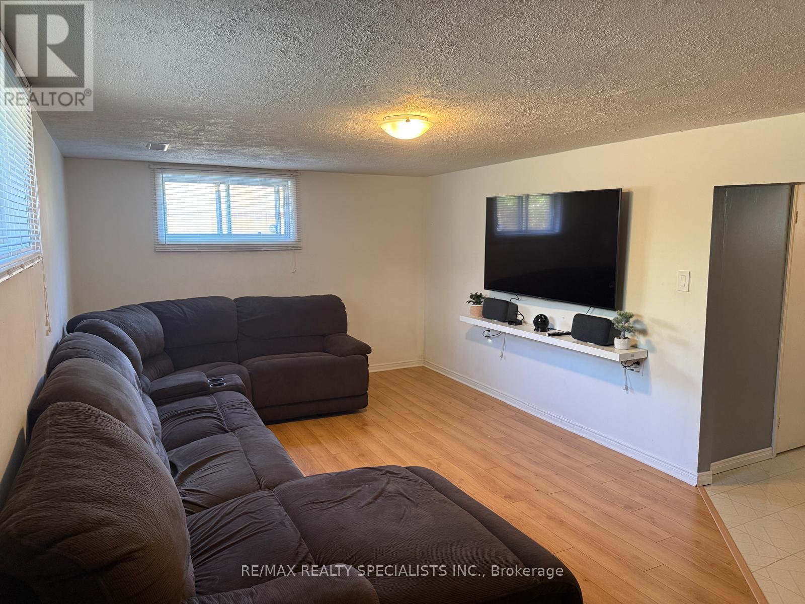 8 Kintail Crescent, London South, Ontario N6E 1J5 - Photo 14 - X13635548