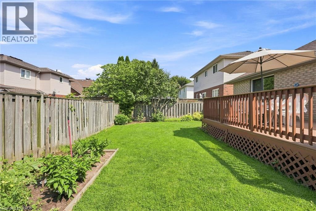 210 Bastille Street, Hamilton, Ontario  L9B 2G5 - Photo 19 - 40853605