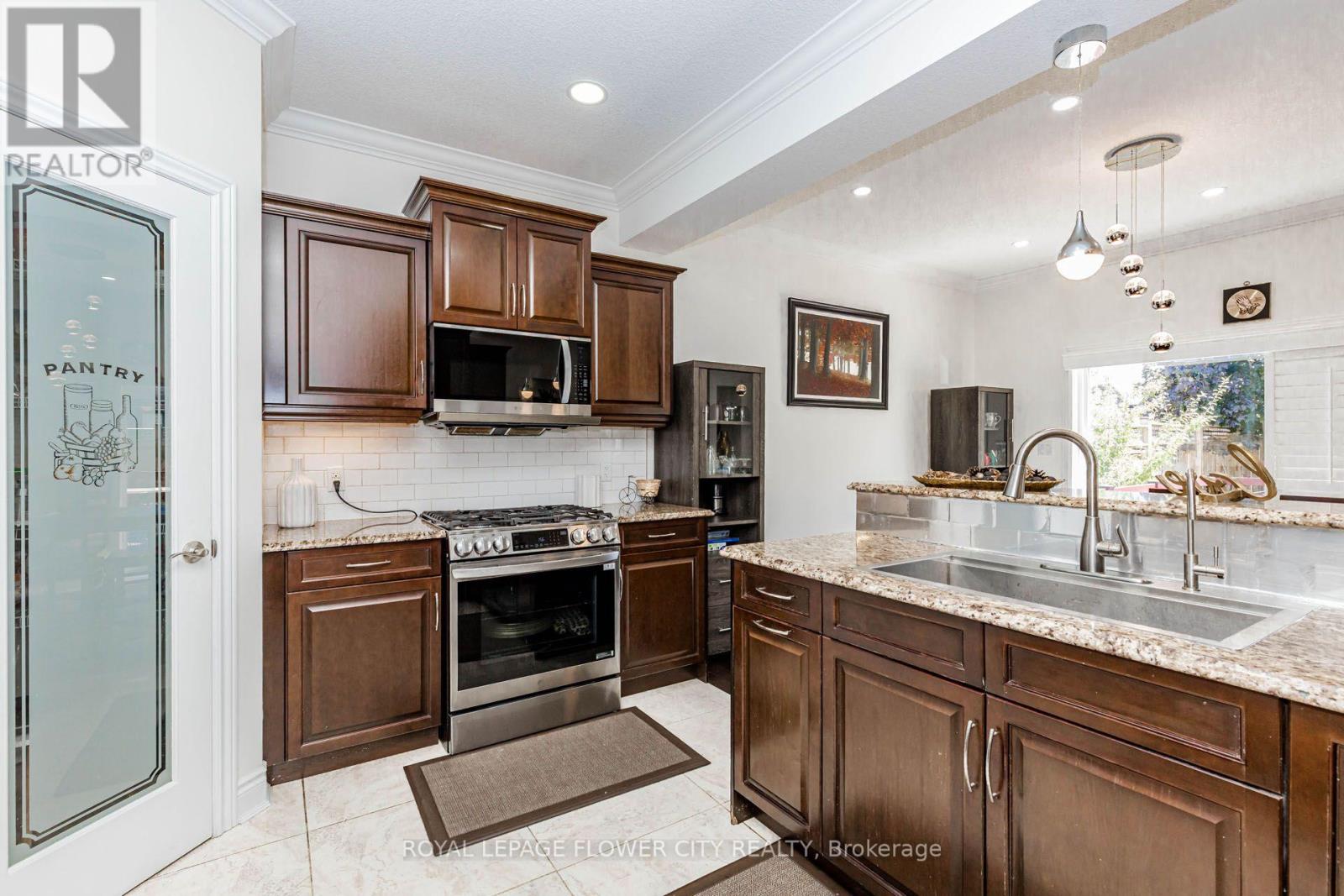 1937 Jubilee Crescent, London North, Ontario  N6G 0H7 - Photo 16 - X13645938