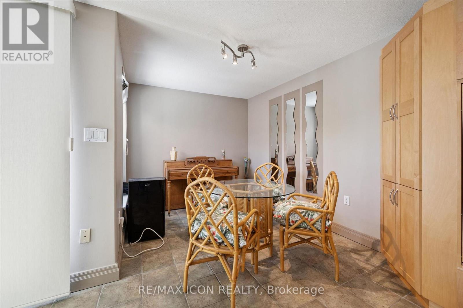 329 - 36 Hayhurst Road, Brantford, Ontario  N3R 6Y9 - Photo 17 - X13645948