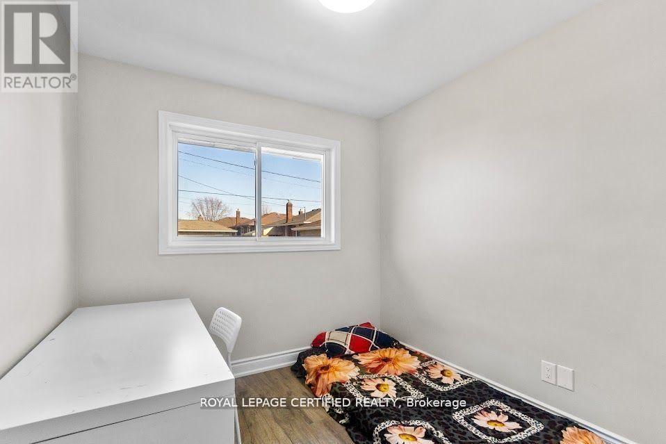 38 Collier Road N, Thorold, Ontario  L2V 2X3 - Photo 11 - X13645990