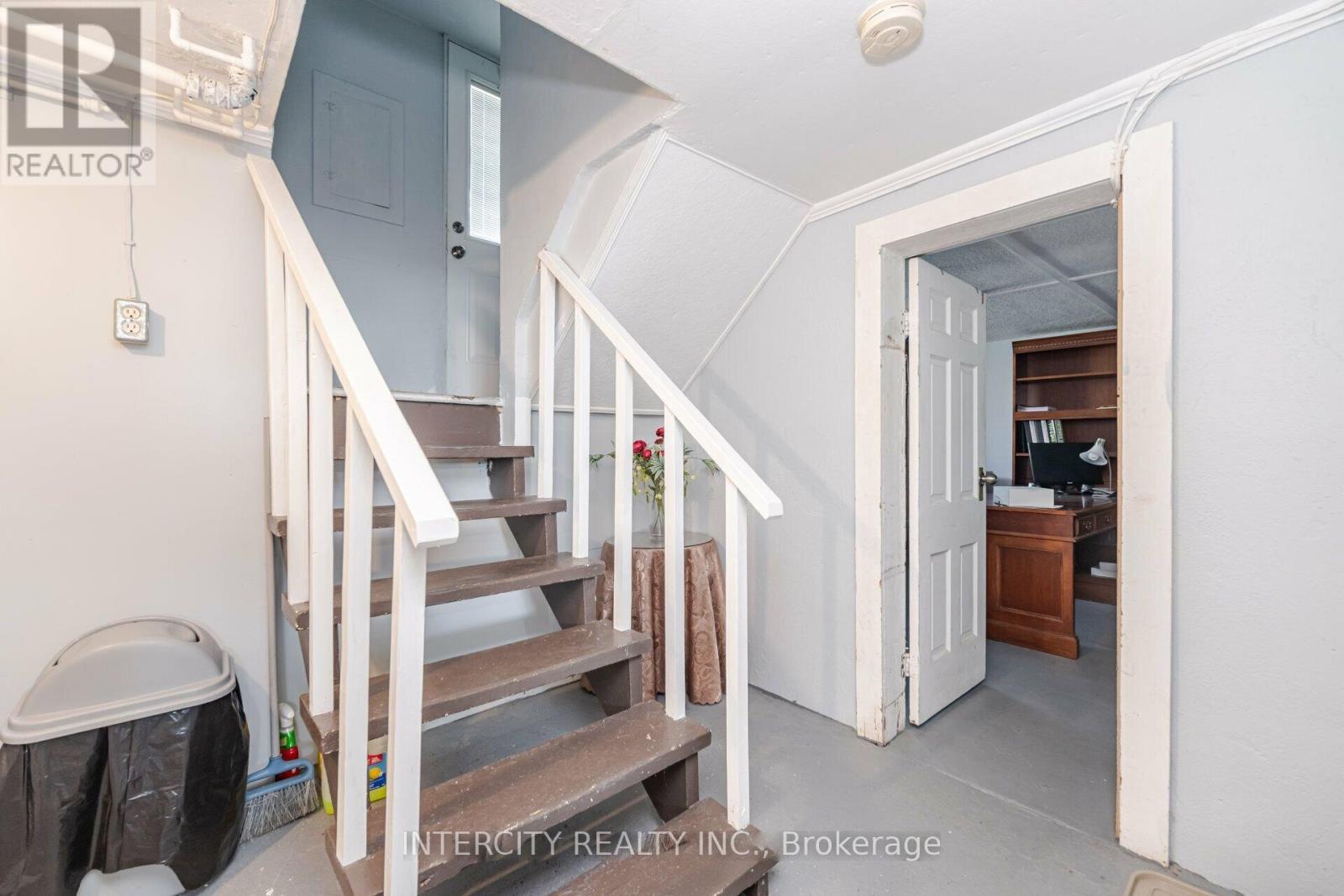 231 Lawrence Avenue, Kitchener, Ontario  N2M 1Y3 - Photo 24 - X13646018