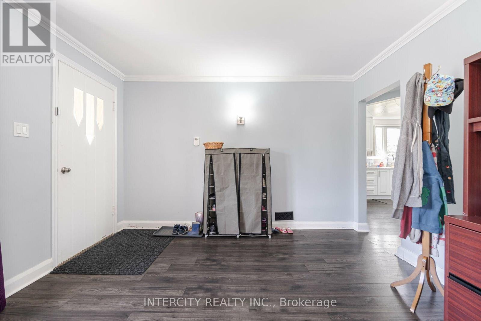 231 Lawrence Avenue, Kitchener, Ontario  N2M 1Y3 - Photo 6 - X13646018
