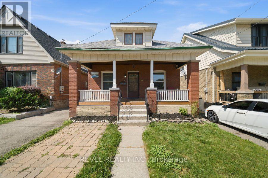104 Mary Street, Brantford, Ontario  N3S 3B7 - Photo 3 - X13646072