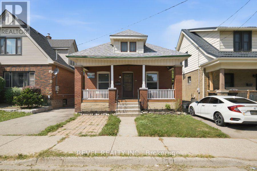 104 Mary Street, Brantford, Ontario  N3S 3B7 - Photo 4 - X13646072