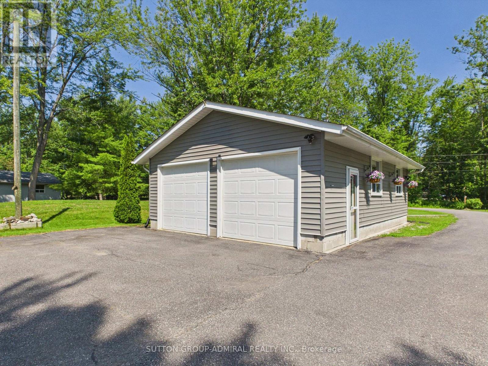 1004 Bagley Road, Gravenhurst, Ontario  P0E 1N0 - Photo 35 - X13646118