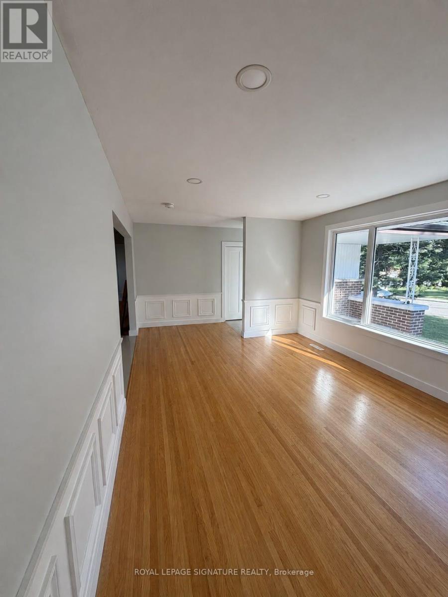 Upper - 9 Fieldway Drive, Hamilton, Ontario  L9A 2L2 - Photo 5 - X13646132