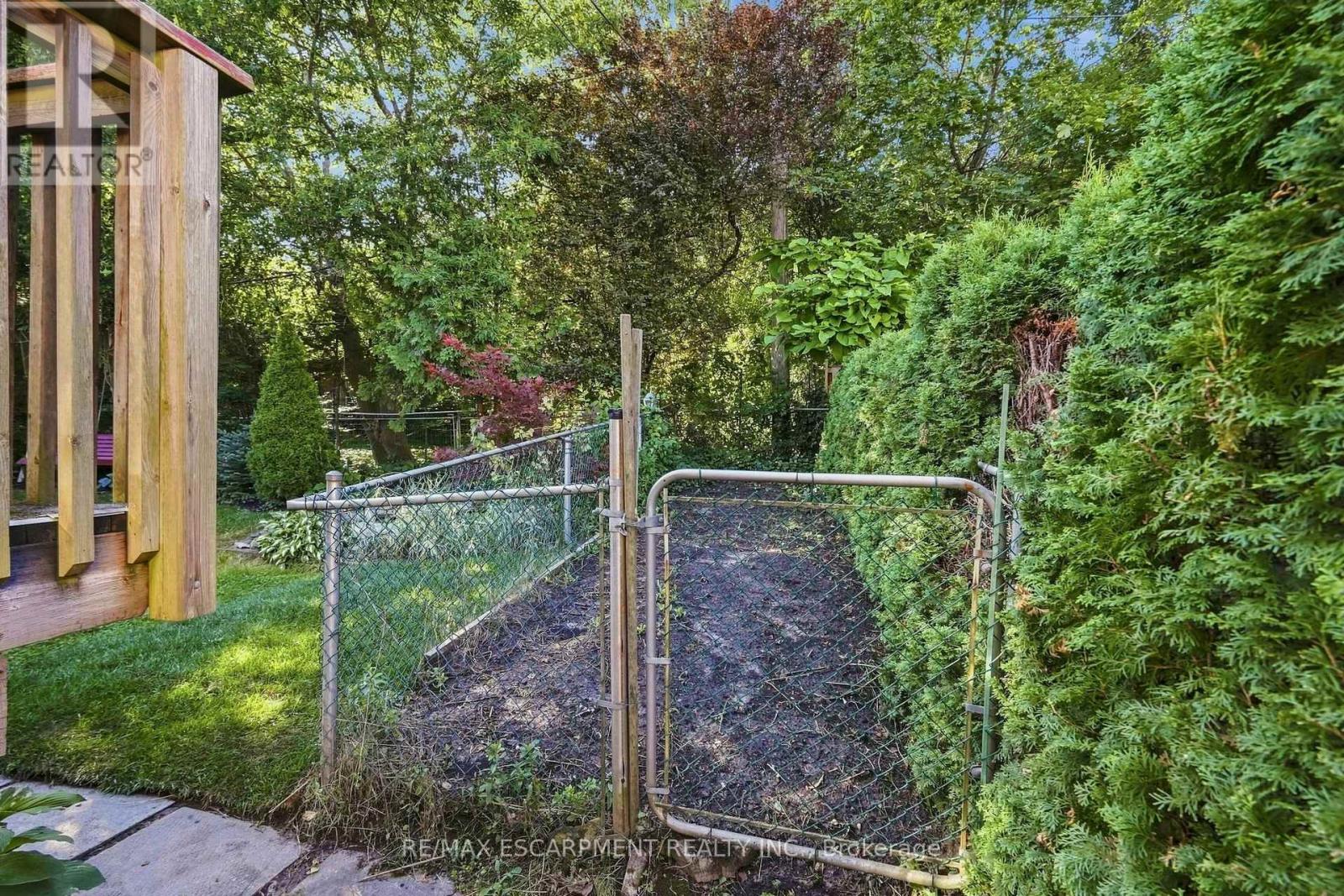 31 Valerie Drive, St. Catharines, Ontario  L2T 3G3 - Photo 38 - X13646150