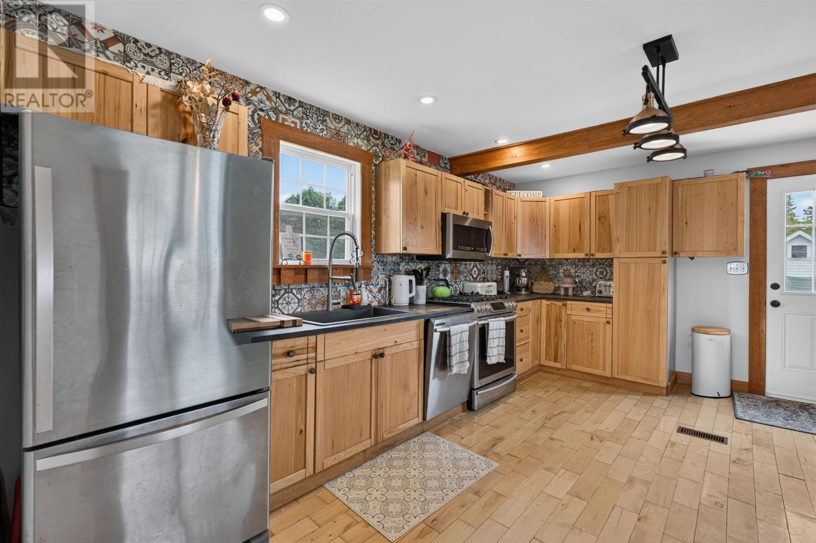 2065 Cape Bear Road, Beach Point, Prince Edward Island  C0A 1V0 - Photo 8 - 202619804