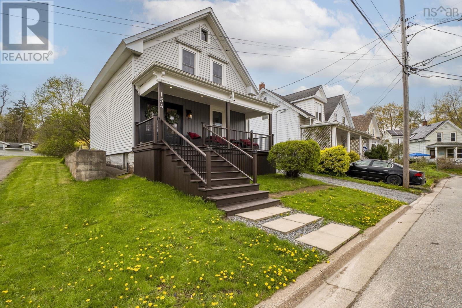 154 Chestnut Street, Windsor, Nova Scotia