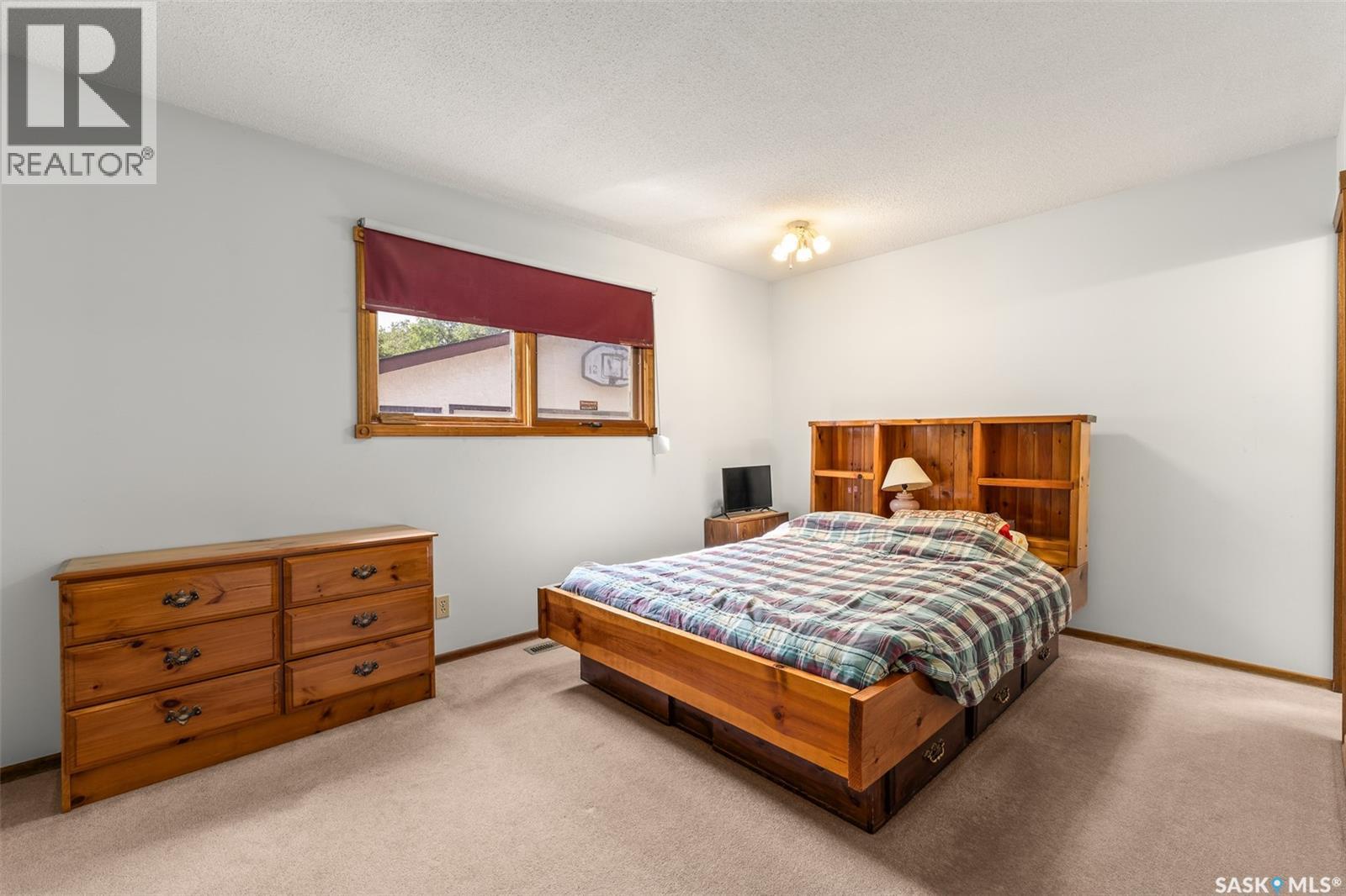 6142 7th Avenue N, Regina, Saskatchewan  S4T 7G8 - Photo 7 - SK044779