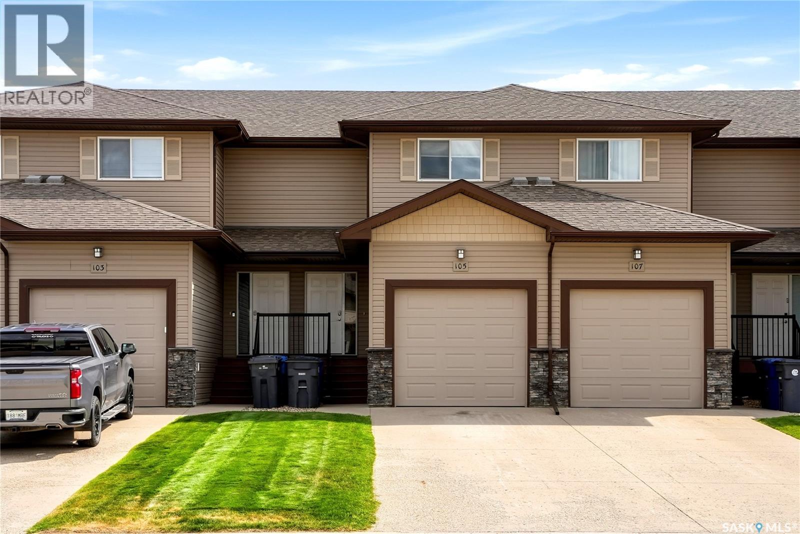 105 Plains Circle, Pilot Butte, Saskatchewan  S0G 3Z0 - Photo 2 - SK044751